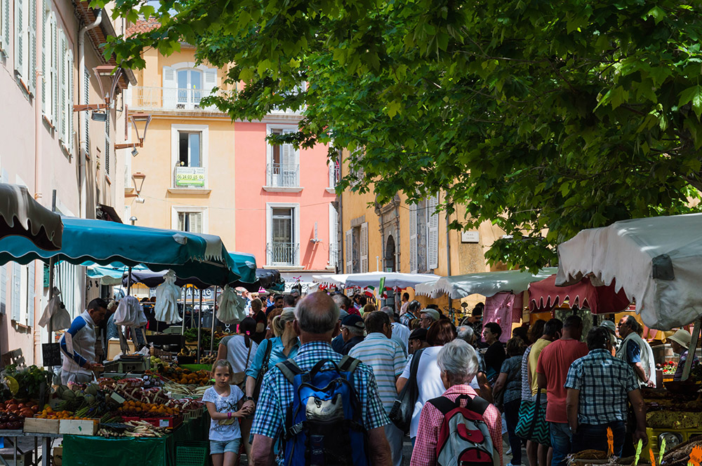 Ruelle centre ville Frejus